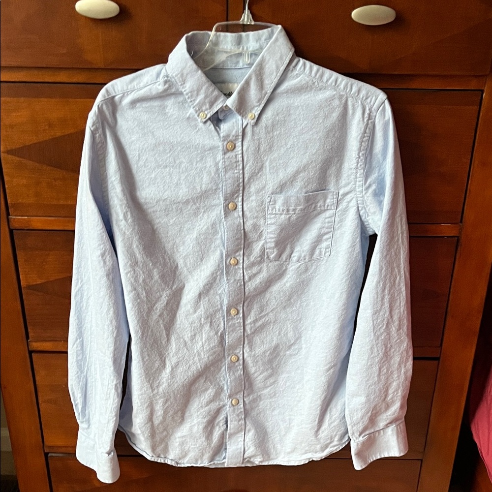 Goodfellow & Co Men's Sky Blue Casual Shirt Button-Down Shirt - Medium Slim